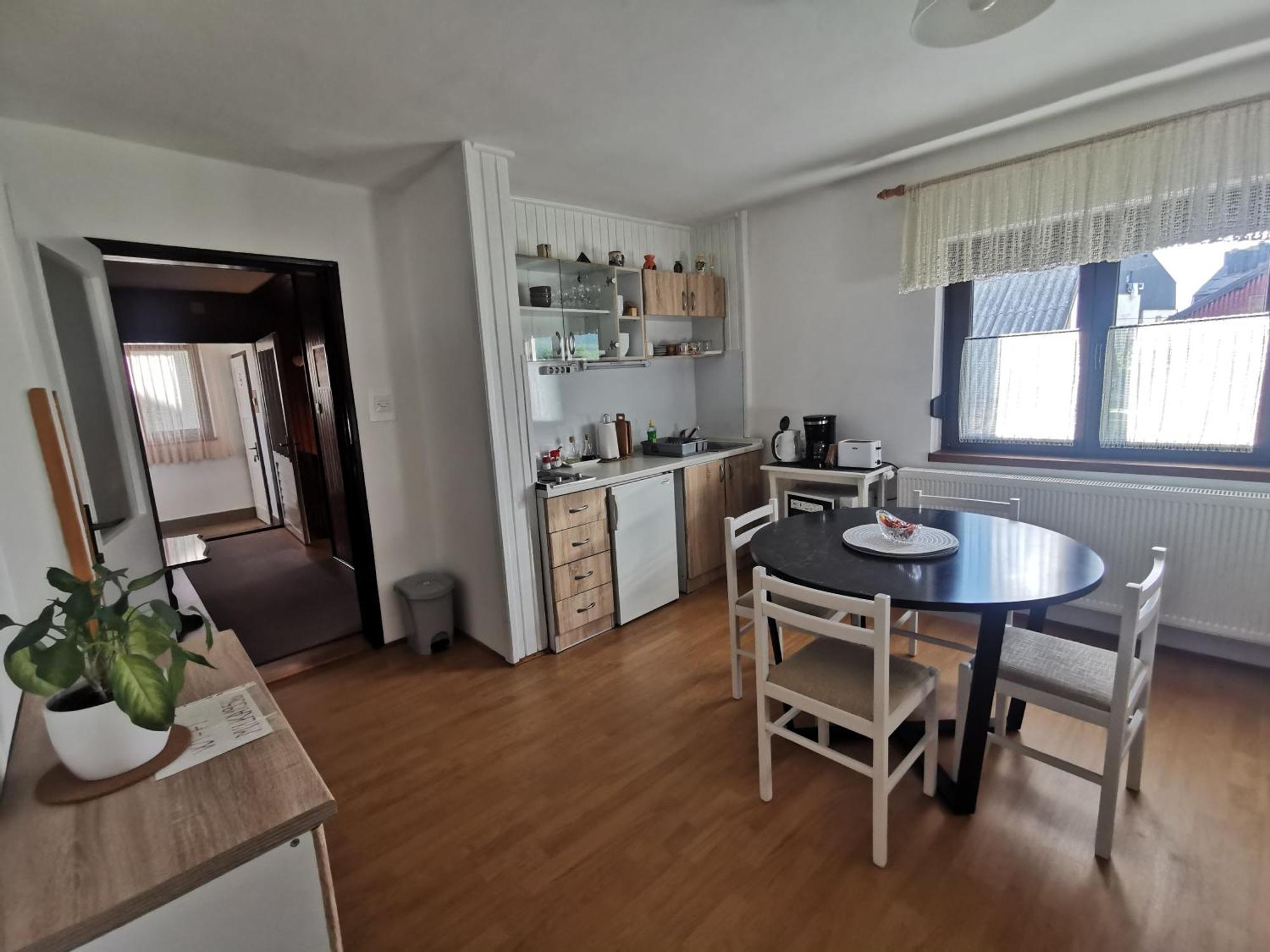 Apartment Milka Korenica Εξωτερικό φωτογραφία