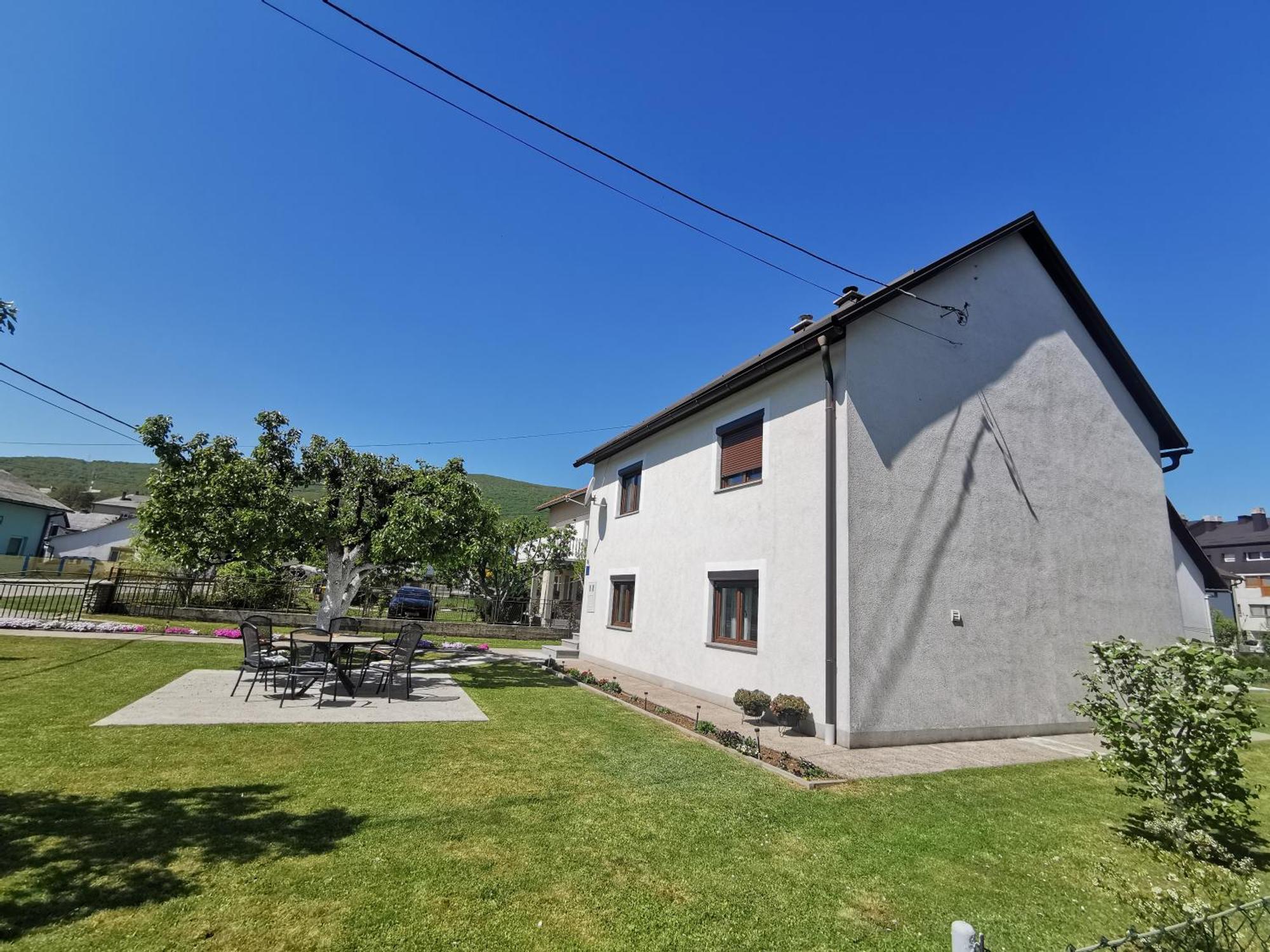Apartment Milka Korenica Εξωτερικό φωτογραφία